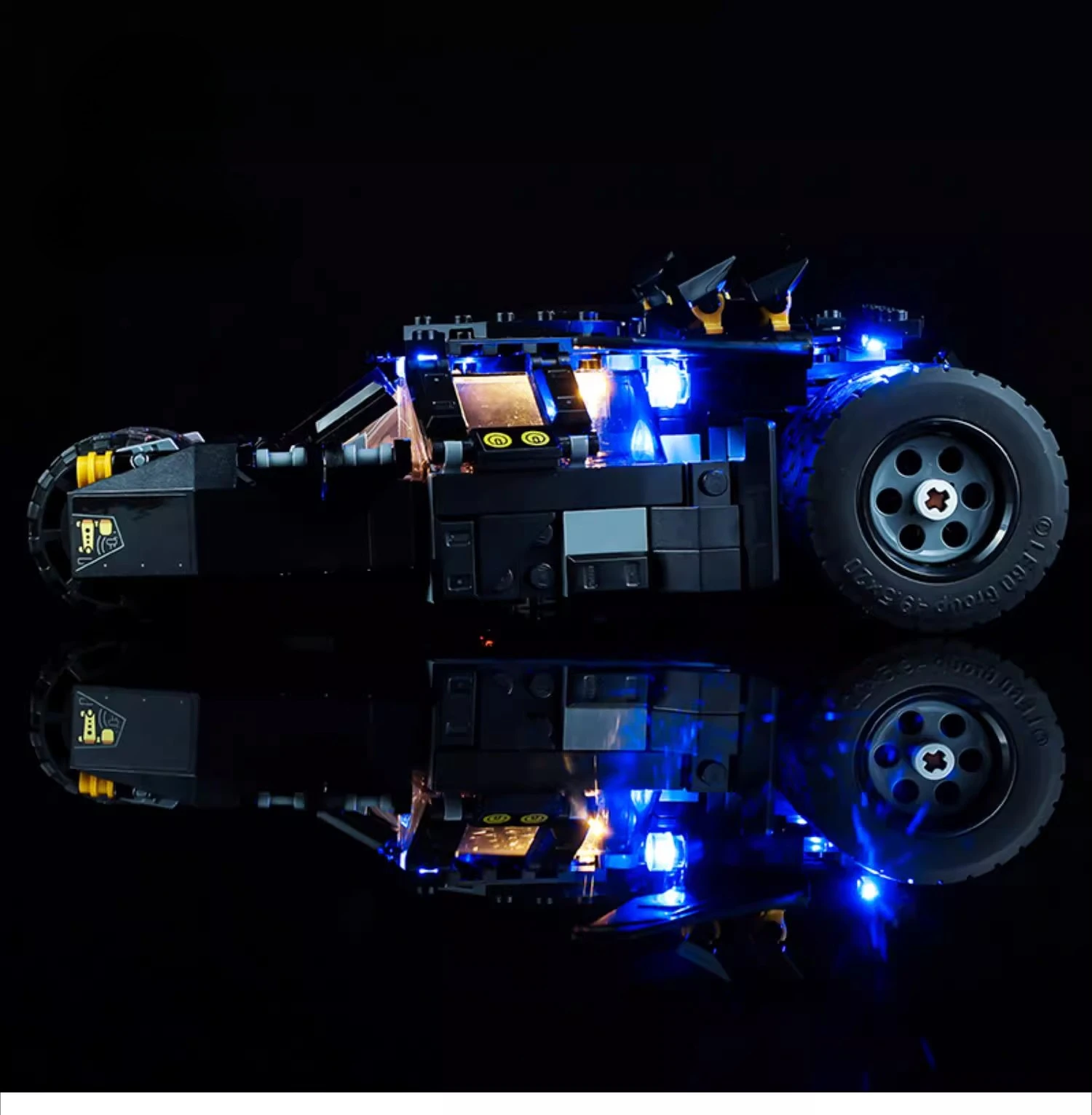 레고 DC 배트맨 배트모빌 텀블러 스크레워 쇼다운 76239에 적합한 모델 LED 조명 세트 없음(빌딩 블록은 포함되지 않음)