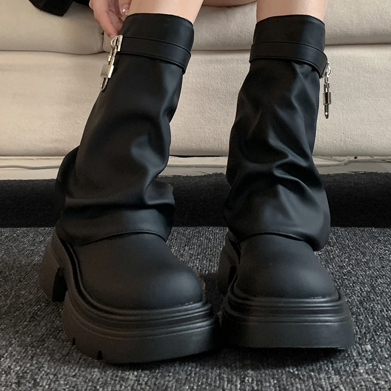 2023 Winter New Designer Chunky Ankle Boots Women Platform Chelsea Boots Pleated Mid Heels Shoes Punk Style Motorcycle Botas