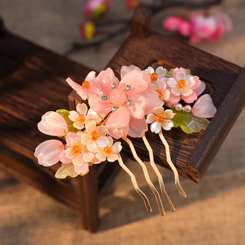 Tang Dynasty Hairpin Clip 2024 New Classic Flower Hair Comb For Han Dress Fairy Bride Insert Crown Vintage Wedding Hair Jewelry