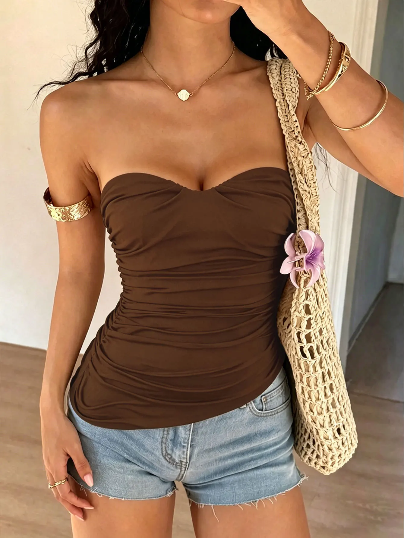 

Women's Vest Summer New French Fashion Sexy Style Solid Color Low Cut V-Neck Pleated Waist Design Irregular Tight Strapless Vest