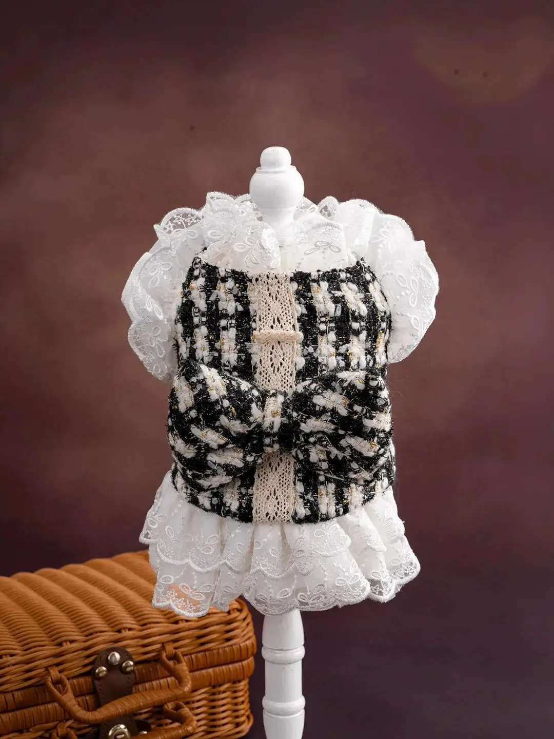 

Lace Bow Lady-Style Luxury Brand Classic Design Dog Autumn Dress