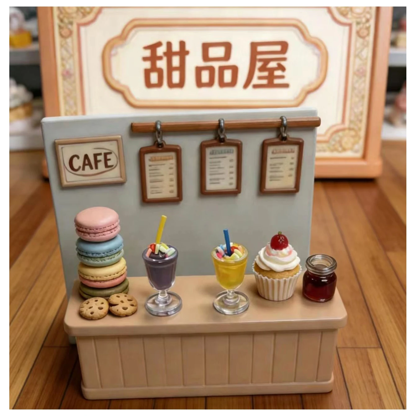 4 Stück Miniatur-Milchshake-Becher als Spielzeug, Mikro-Skala-Szenenornamente, Puppenhaus-Dessertladen-Dekorationen – Detail 2