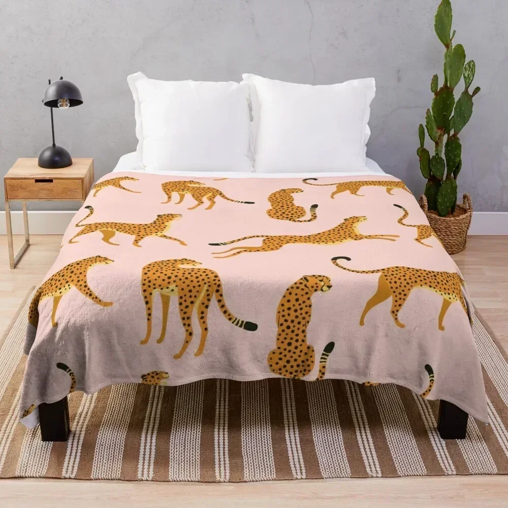 

Pink Cheetah Pattern Throw Blanket Easy Care Comfortable Blanket for Couch