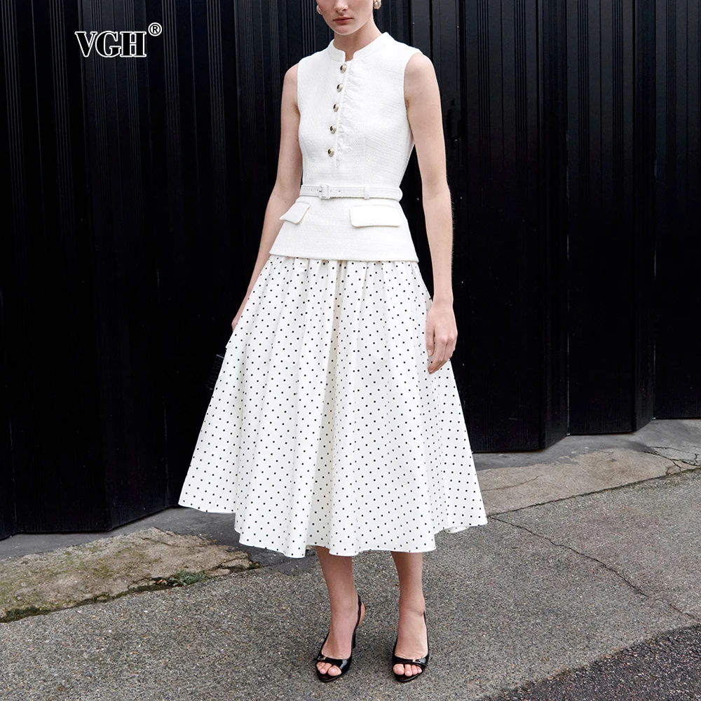 VGH French Vintage Polka Dot Midi Dress for Women Stand Collar Sleeveless Spliced Single Breasted Swing Skirt for Office Street