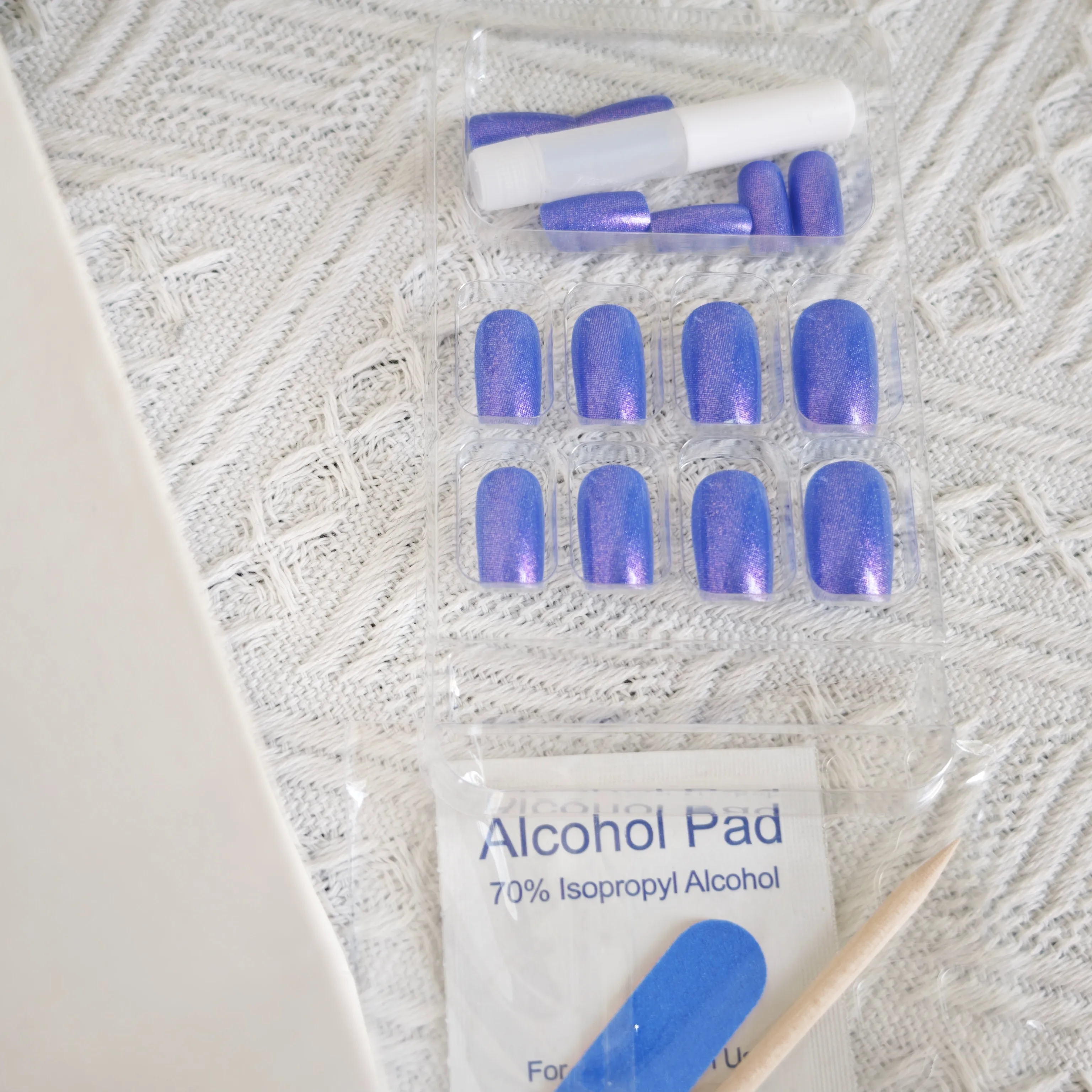 24Pcs Long Press on Nails - Ice Aurora Violet with European Square Embossed Design Cool-Tone Icy Glitter Fake Nail Set for Women