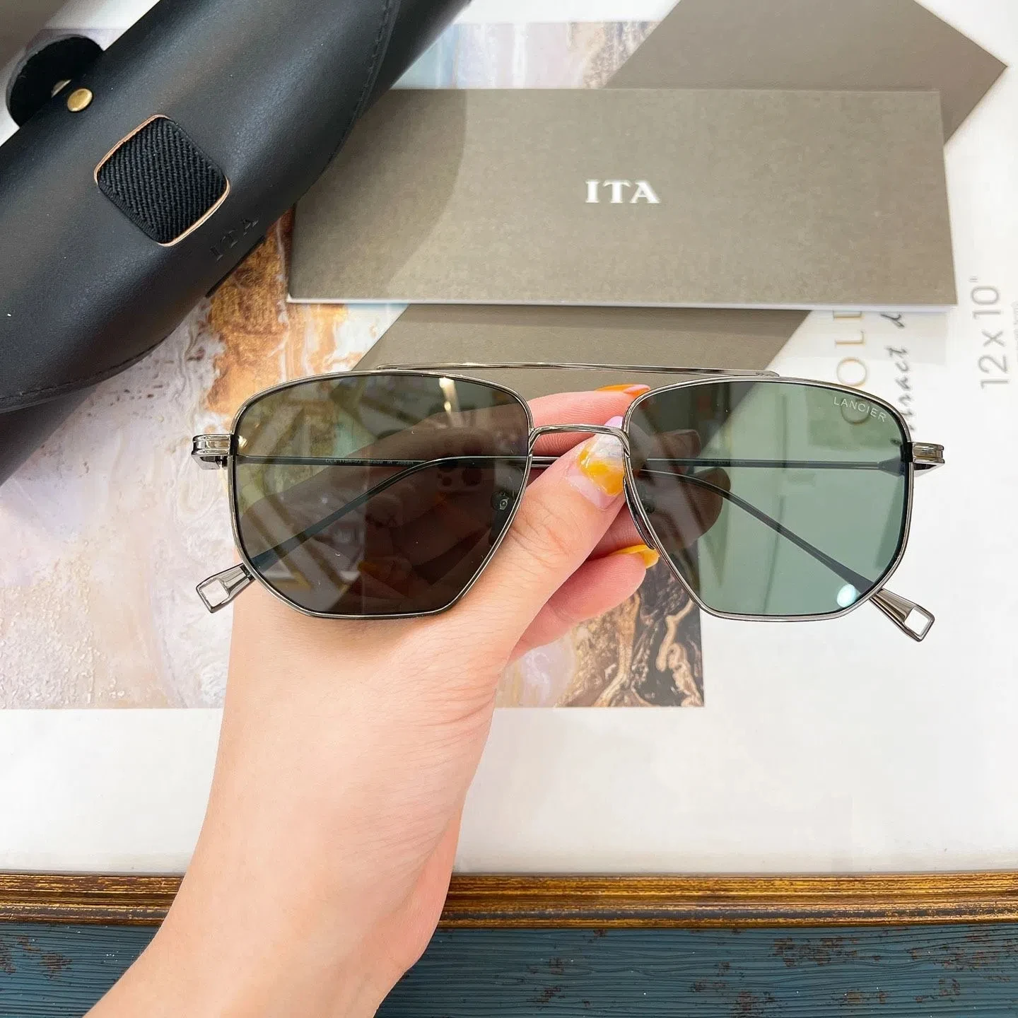 

Original ADITA LANCIER DLX115A Top Quality Alloy Frame Men Sunglasses Casual Classic UV400 Dark Green Lens Women Couple Eyewear