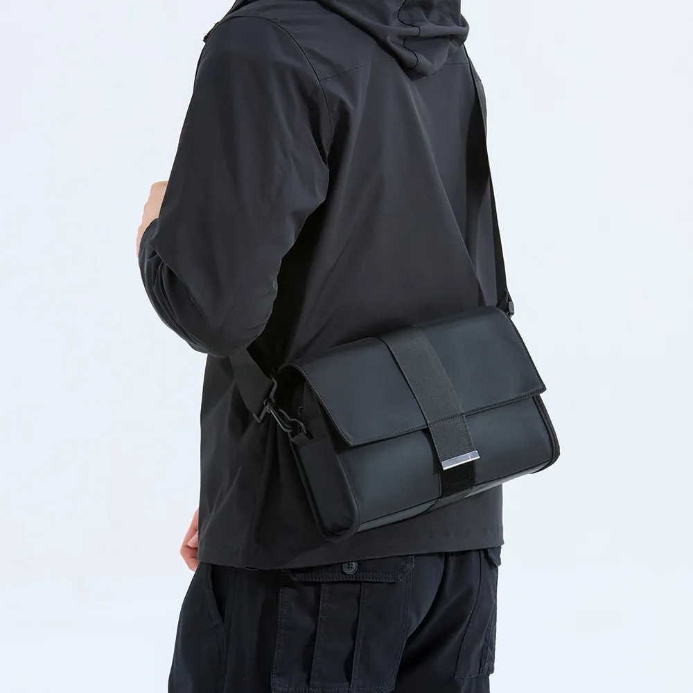 Men's Crossbody Bag Commuter Mailman Portable Small Satchel Man Outdoor Riding Small Square Bag Boys Trendy Shoulder Bag