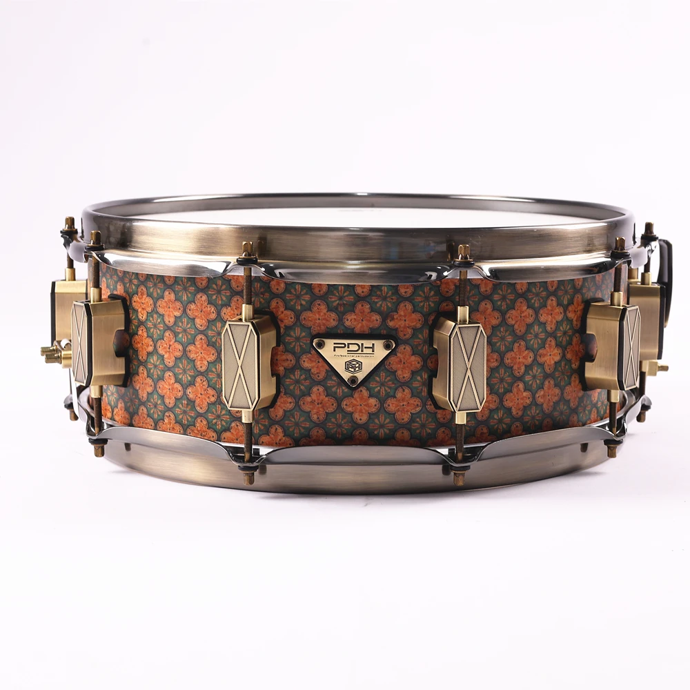 

PDH BIRCH SHELL Small Snare Drum 14x5 , Premium Lacquer Finishes, Unique Design with Fabric Processing Finishes