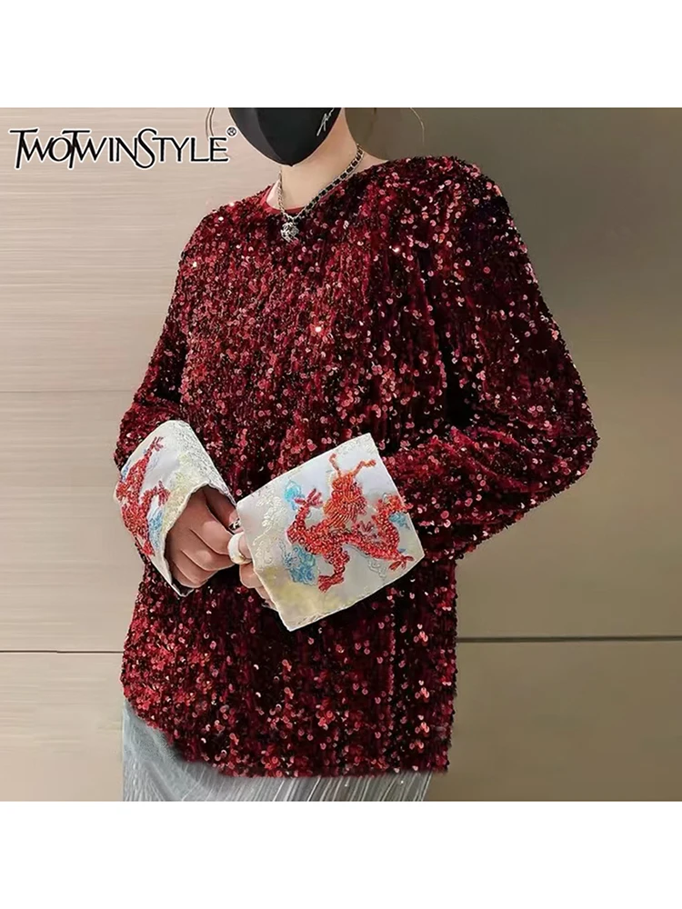 

TWOTWINSTYLE хитовые цветные шикарные футболки с вышивкой для женщин, свободные футболки с круглым вырезом и длинными рукавами, блестками, женская мода, новинка