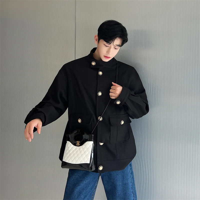 

Мужская куртка средней длины на осень-зиму, модная, в корейском стиле, с маленьким воротником-стойкой, круглым вырезом, дизайнерская, стильная.