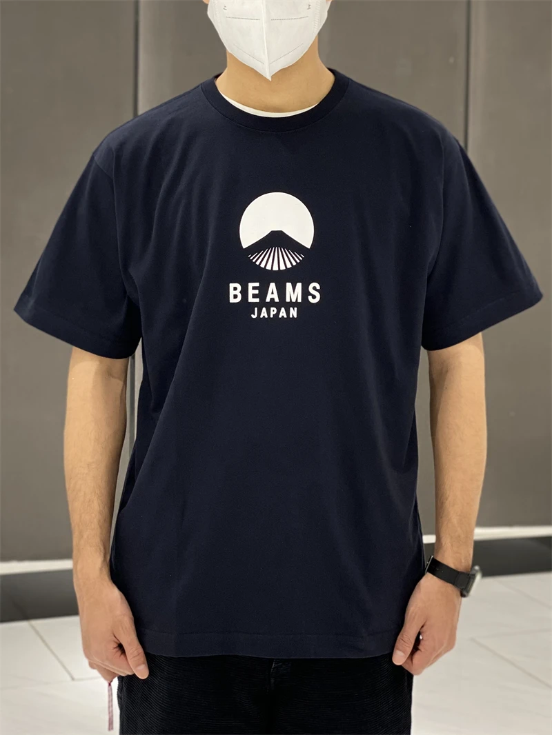

Beams Japan Весна/Лето Новая японская футболка Fuji Mountain с короткими рукавами и красной нитью с круглым вырезом для мужчин из чистого хлопка
