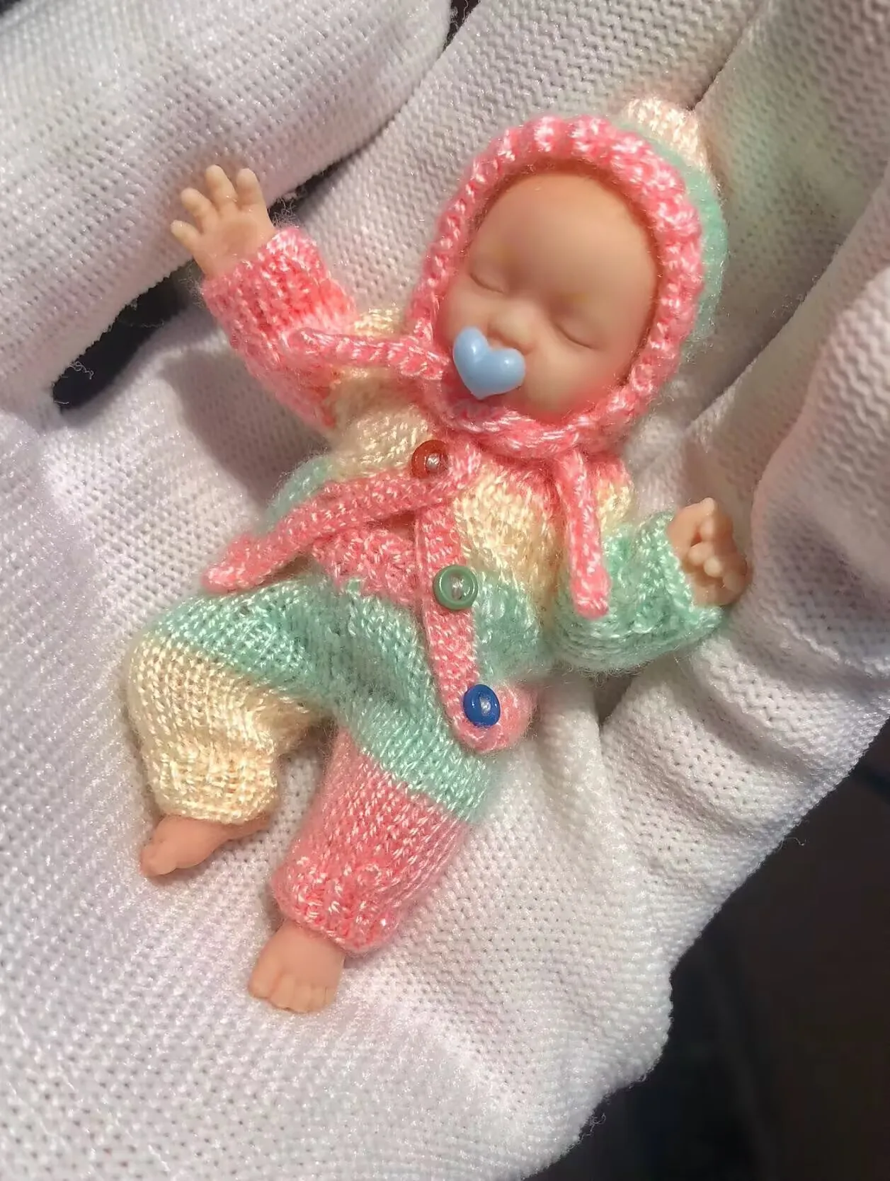 2026 New Only Doll Clothing Mysterious Box Zuru Baby Ball Accessorie Doll Clothing New Miniverse Mini Brands Box Baby Clothing view 2