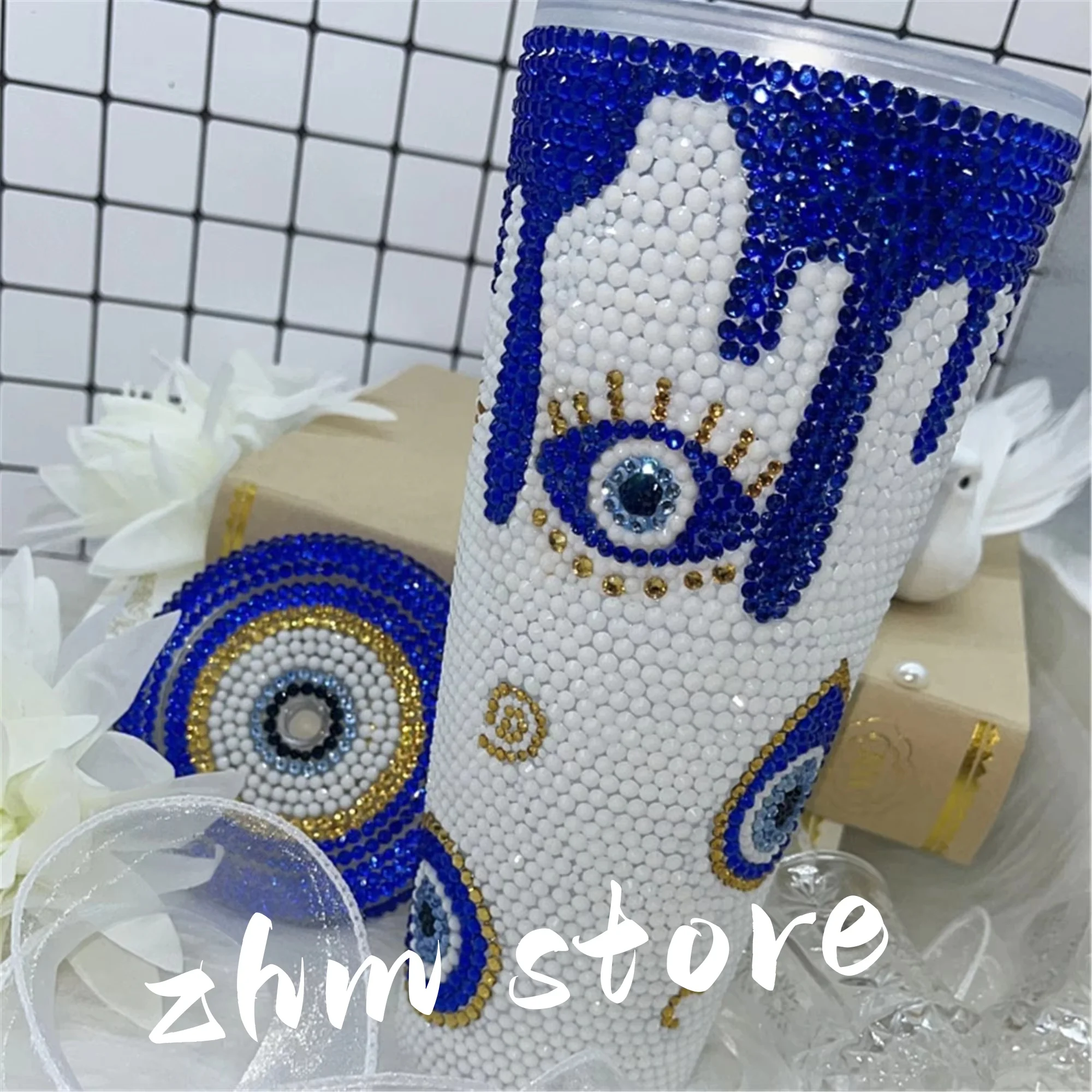 

Customized 24oz Bling White Rhinestone Decorate Evil Eyes with Blue Blood Summer Party Luxury Ladies Cup with Straw