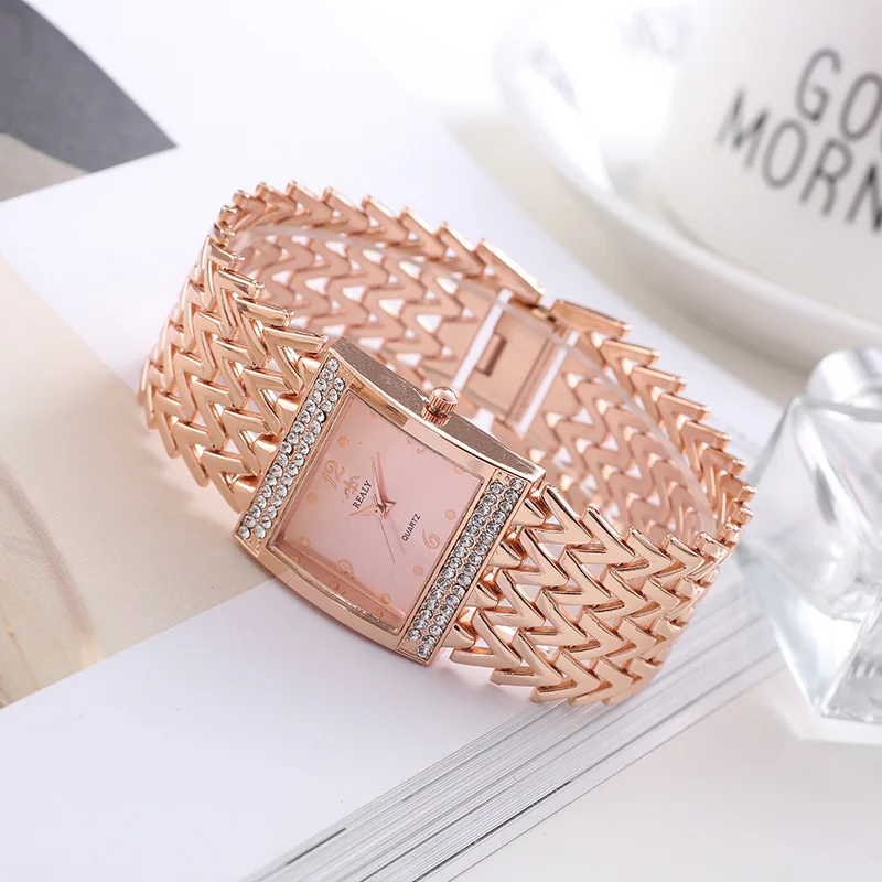 European and American trendy women's bracelets Watches diamond studded quartz clocks Watch Ladies fashion accessories