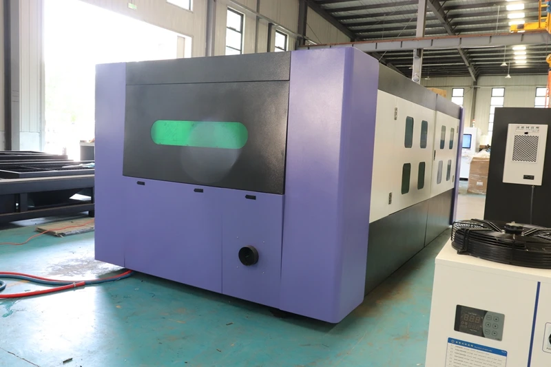 Enclosed Fiber Laser Cutting Machine Cutter for Cut Metal Plate Round Square Rectangle Pipe or Tube U L H Profile Protect Cover