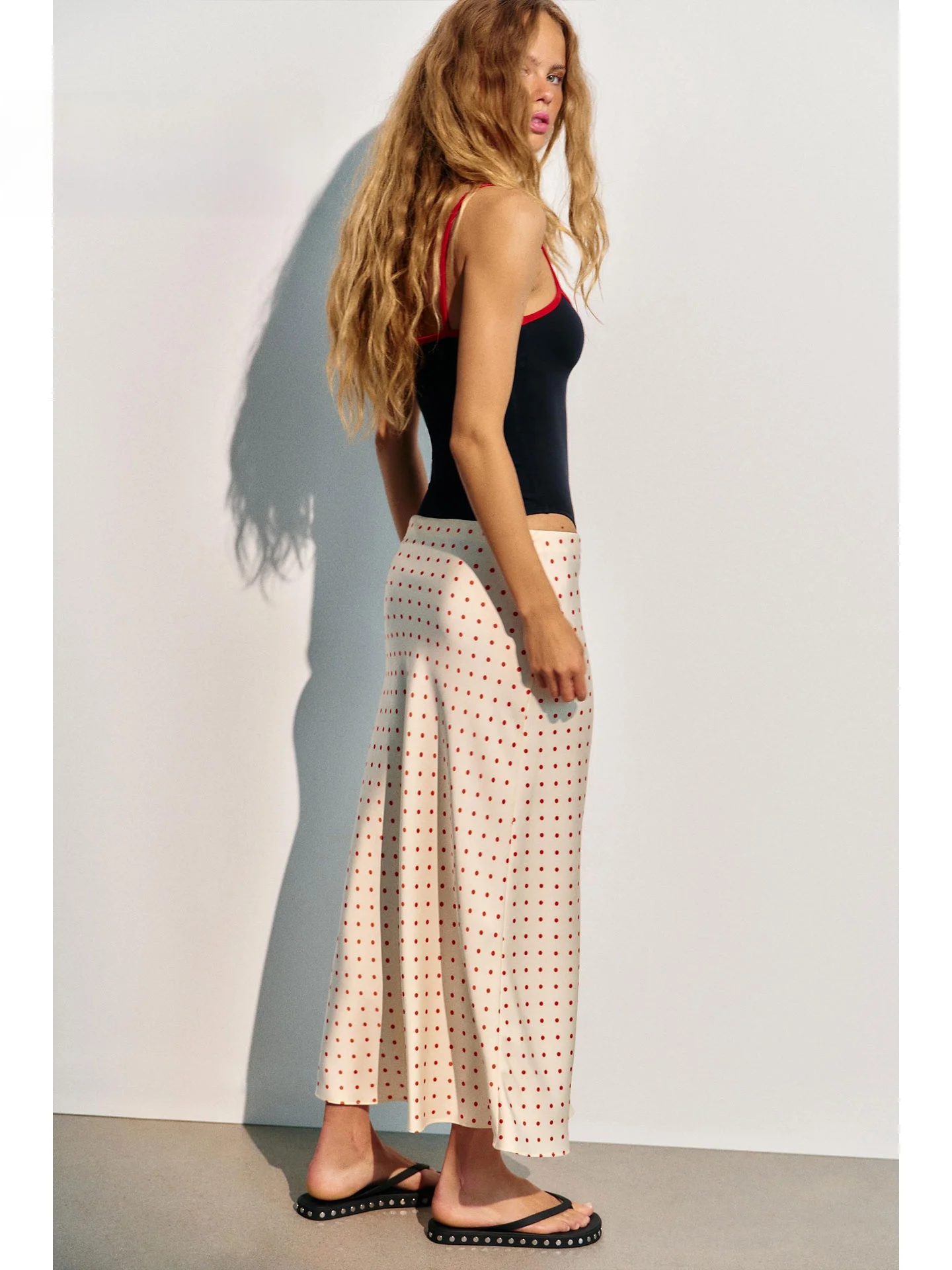 Summer 2026 Beautiful Polka Dot A-Line Midi Skirt Slimming High Waist Gown Hanging Sense Half Body Skirt Elegant Long Dress