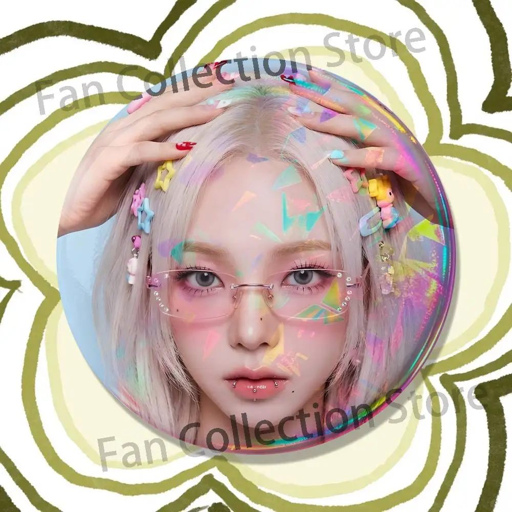 Singer K-Karina Badges Creative Tinplate Button Pins Brooch Creative Quotes Badge Clothes Backpack Jewelry Gift Fan Merchandise