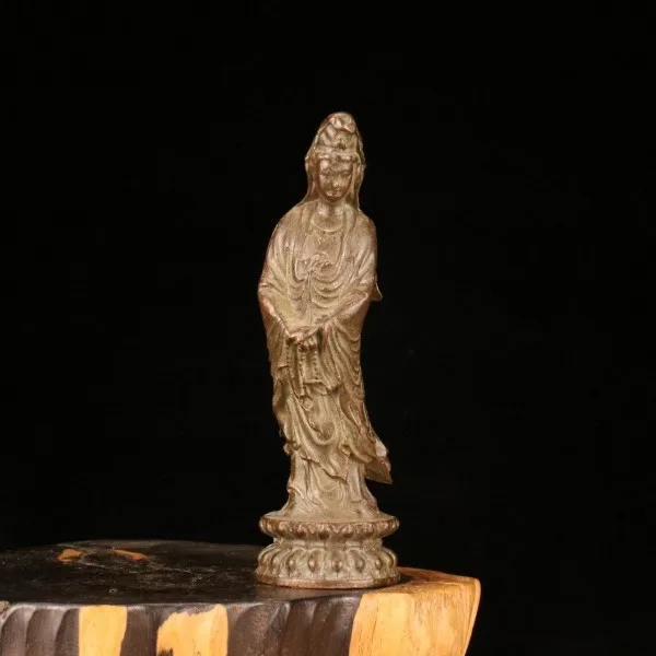 

Guanyin ornament weighs 200g, has a height of 11cm, and a base diameter of 3.5cm