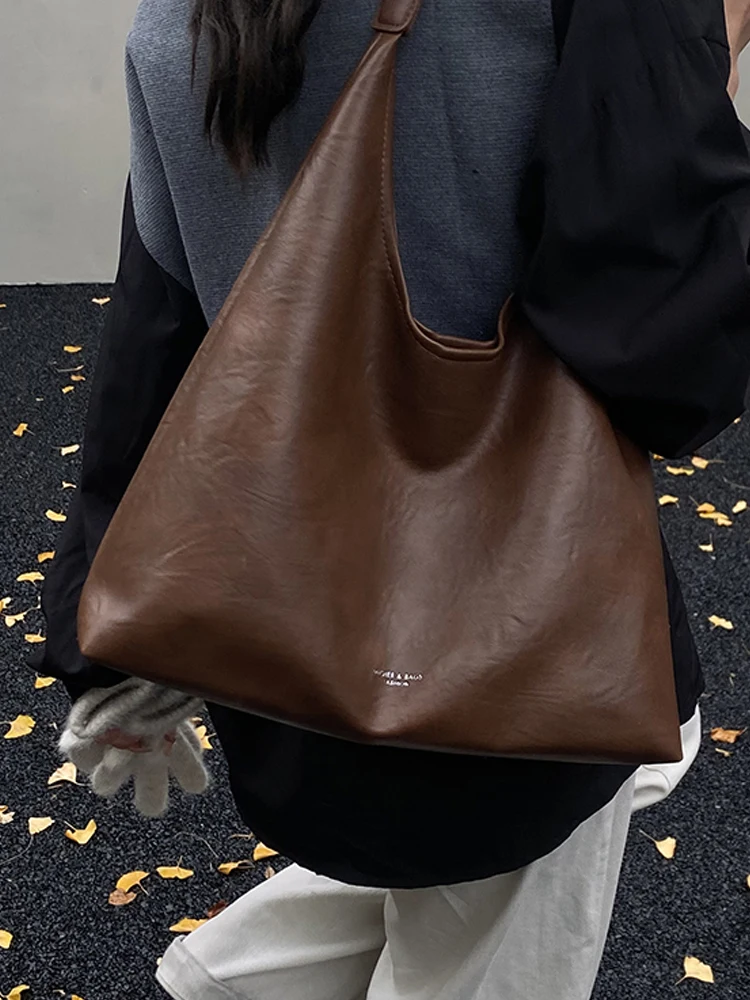 

Korean Sle Retro Faionable Tote Bag Women's Commuter Large Capaci Single oulder Bag Casual Simple Sle Magnetic Bu...