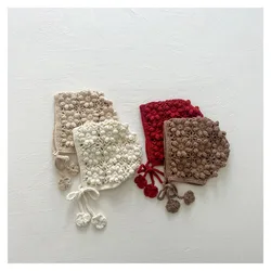 HoneyCherry Cute Flowers Children's Knitted Ear Protection Hat Autumn and Winter Hand-knitted Girls Hollow Wool Hat