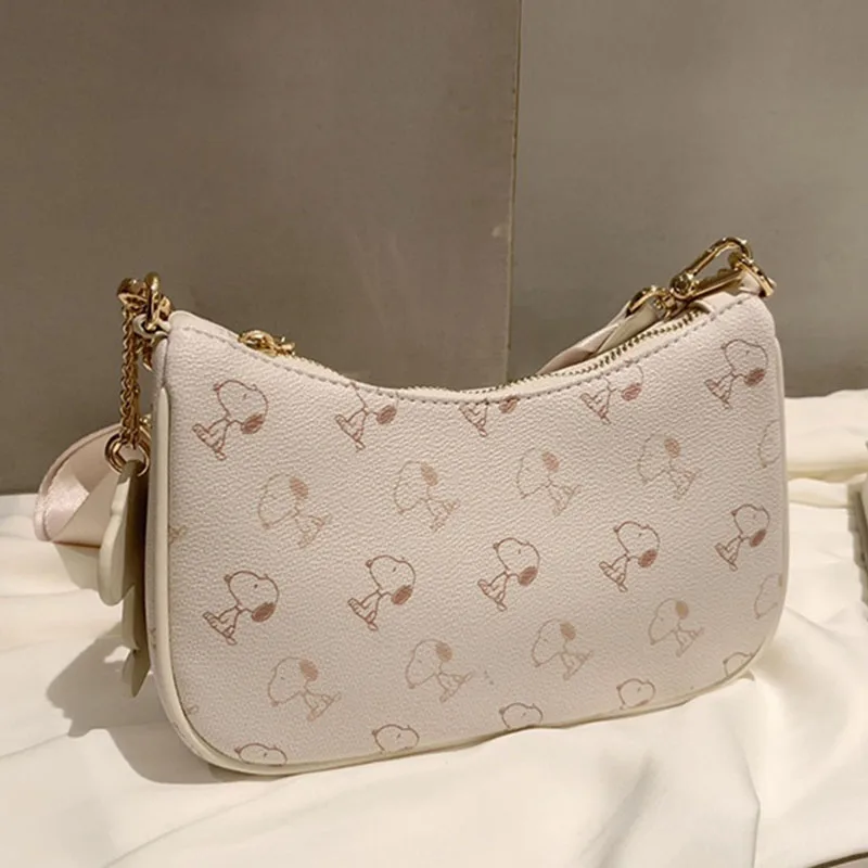 Bolso de hombro 3 en 1 de gama alta de la marca Snoopy Co de MINISO para mujer con correa ancha ajustable para el hombro bolso para las axilas nuevo bolso cruzado