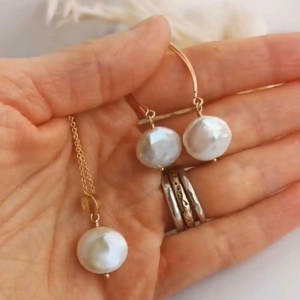 

A set 13-14MM baroque white freshwater Coin Pearl Necklace Holiday gifts VALENTINE'S DAY Fashion Ear stud Hook Wedding