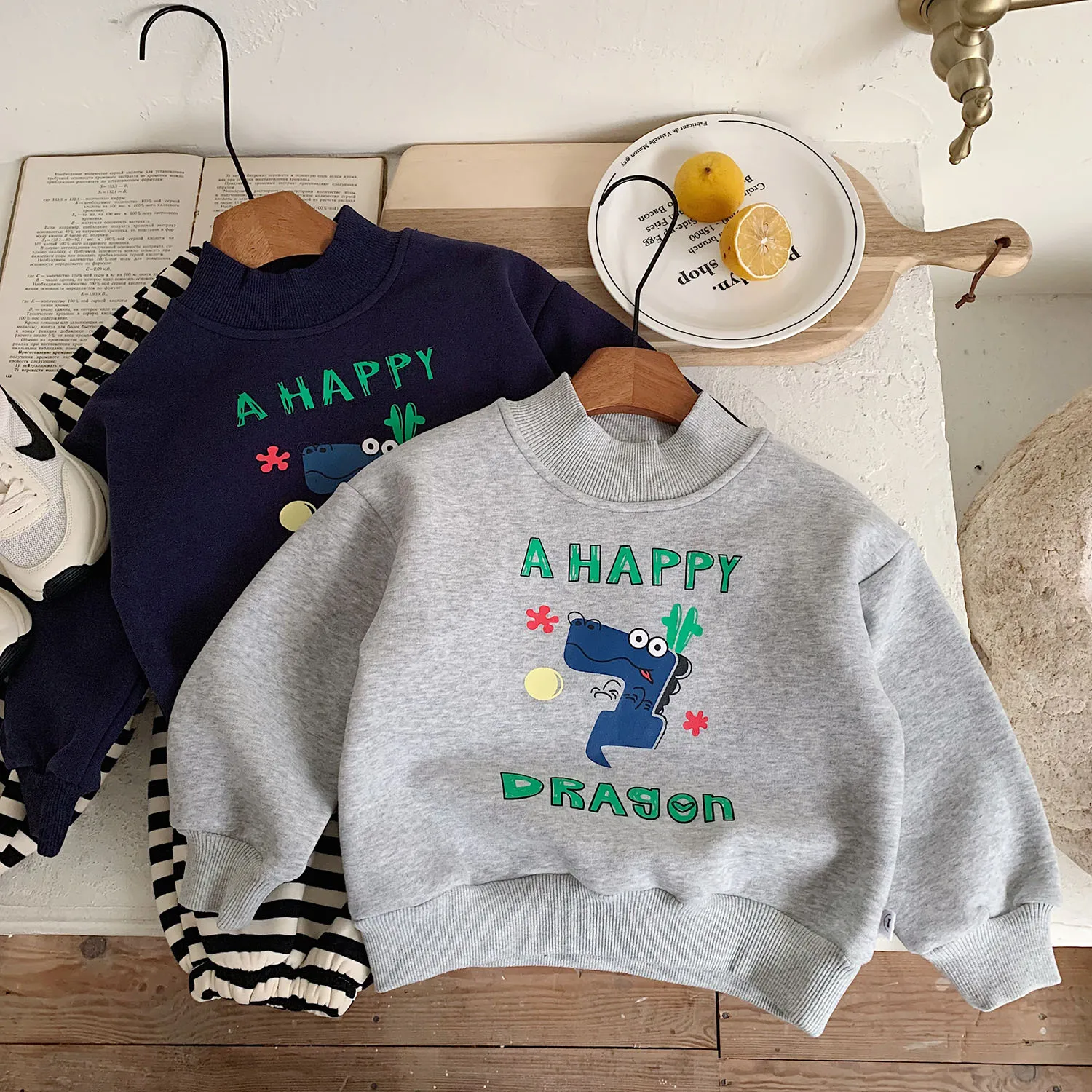 

2025 Winter New Children Fleece Sweatshirt Boys Clothes Girls Plus Velvet Thick Pullover Cotton Casual Kids Warm Sweatshirts