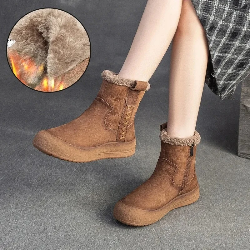 

GKTINOO 2025 Winter New Plush Warm Retro Genuine Leather Thick Bottom Short Boots Versatile Soft Soled Women's Shoes