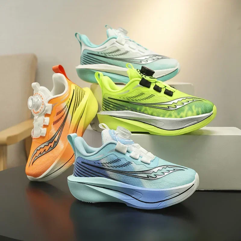 

Foot Protection Children Sports Shoes Soft Cushion Insole Flexible Sole Breathable Sneakers for Kids Running Playing and School