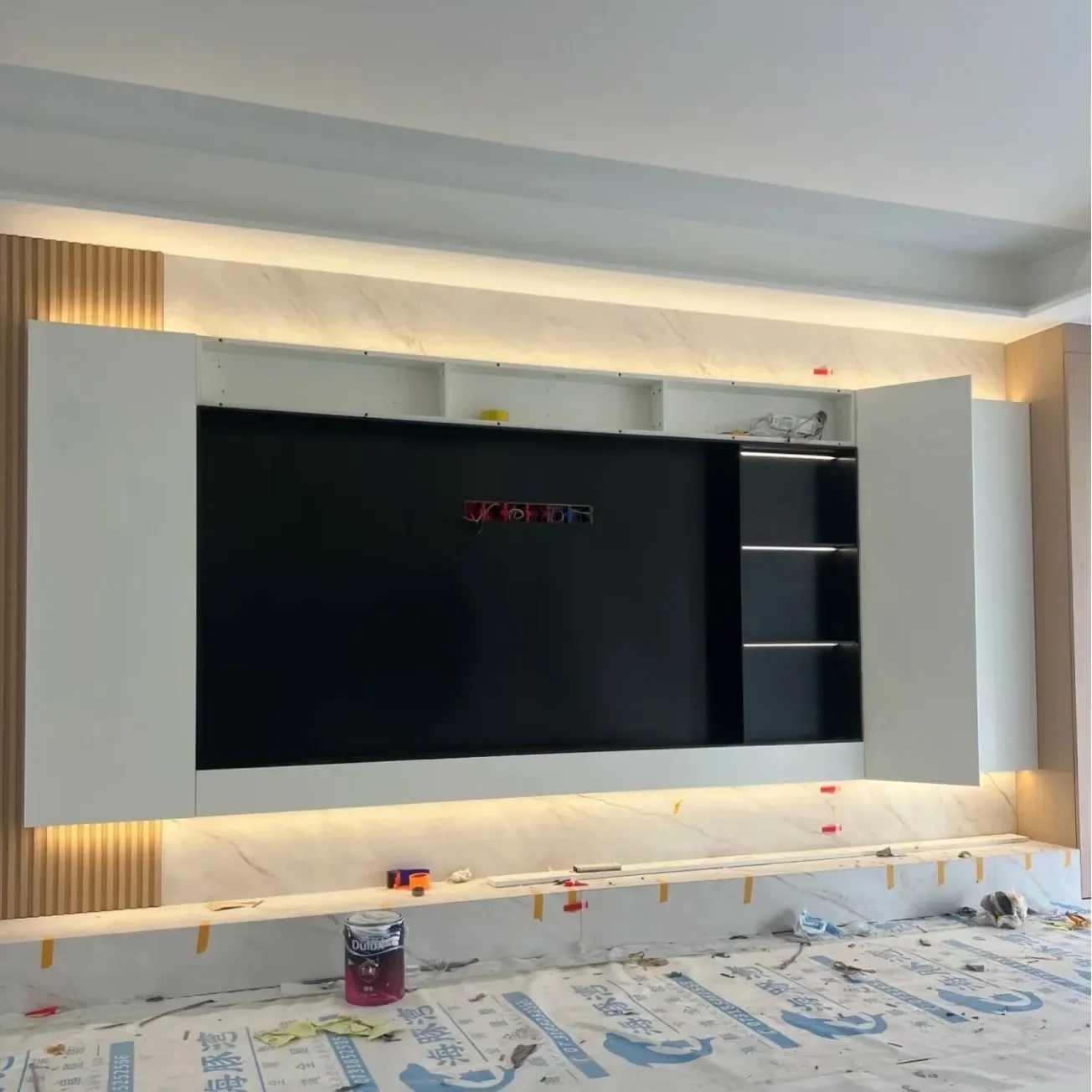 304 stainless steel embedded TV niche, seamless full welding process metal minimalist decorative cabinet