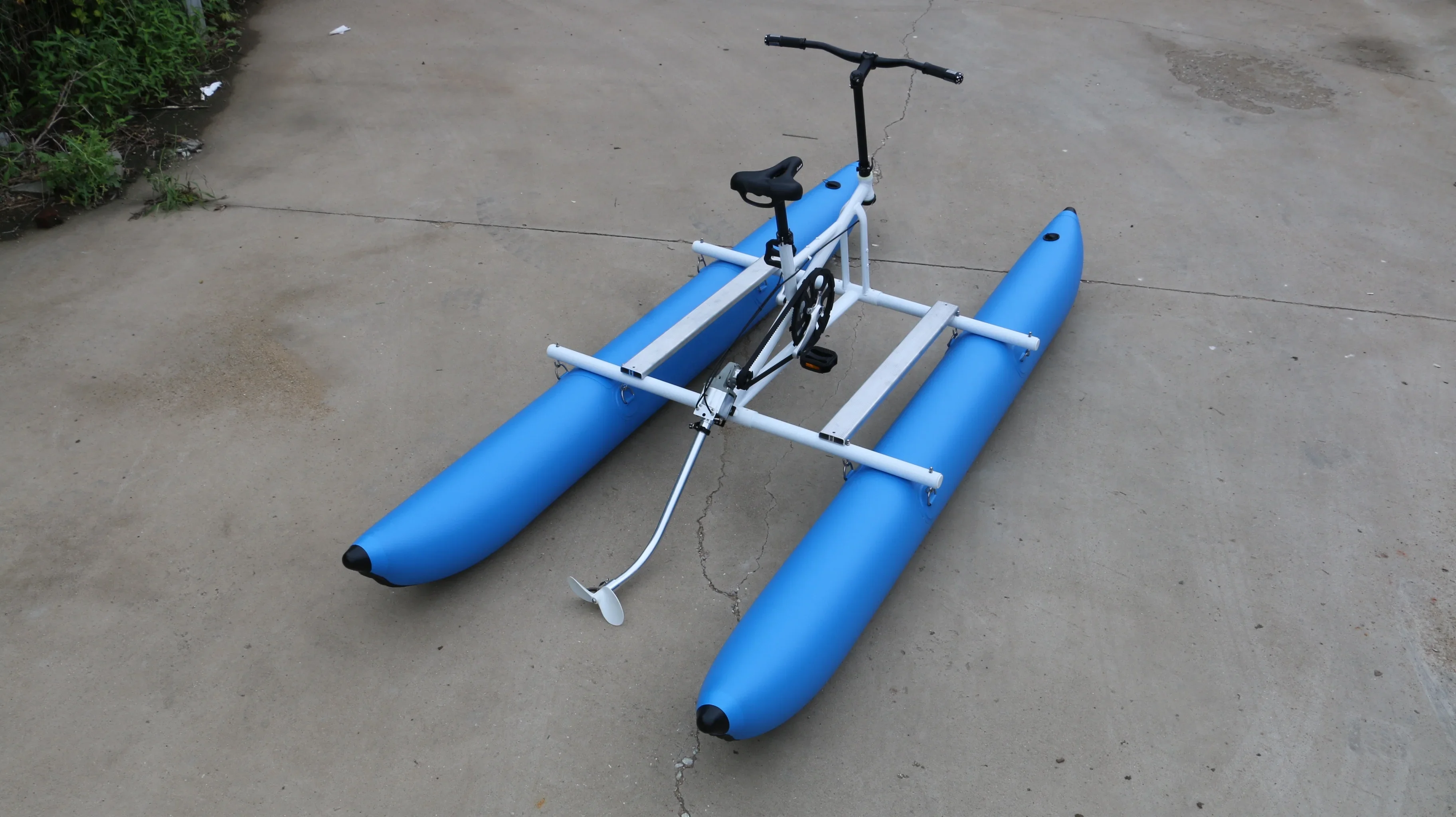 Vélo Aquatique Gonflable, Équipement de Sports Aquatiques, Pédales, Bateaux à Vendre