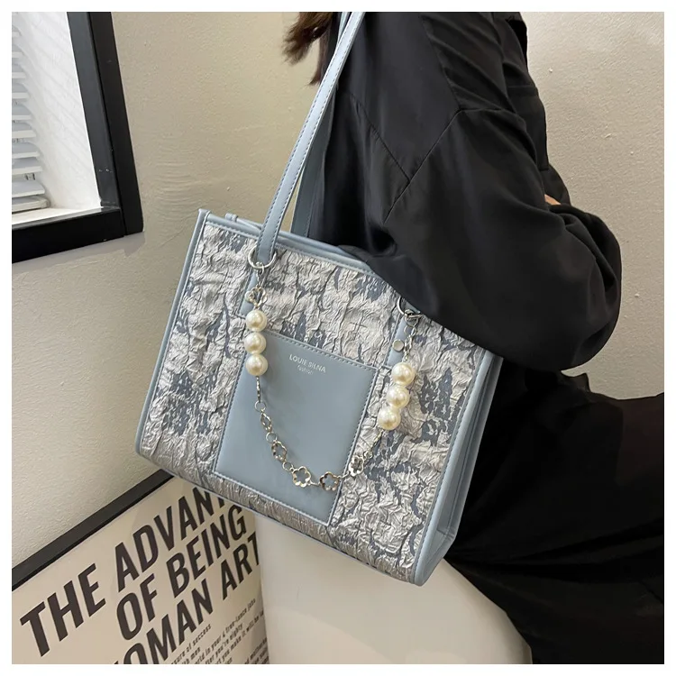 

Women's Fashion Leather Shoulder Bag Large Capacity 2026 New Handbag Luxury Underarm Bags For Women Commuting Shopping Dating
