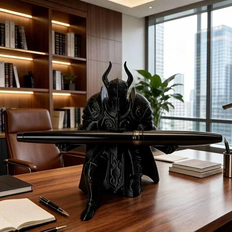 

Подставка для ручек Black Knight: креативный держатель для карандашей в виде дьявола, настольный органайзер, подставка для шариковых ручек, дисплей для канцелярских принадлежностей, аксессуар для школы и офиса