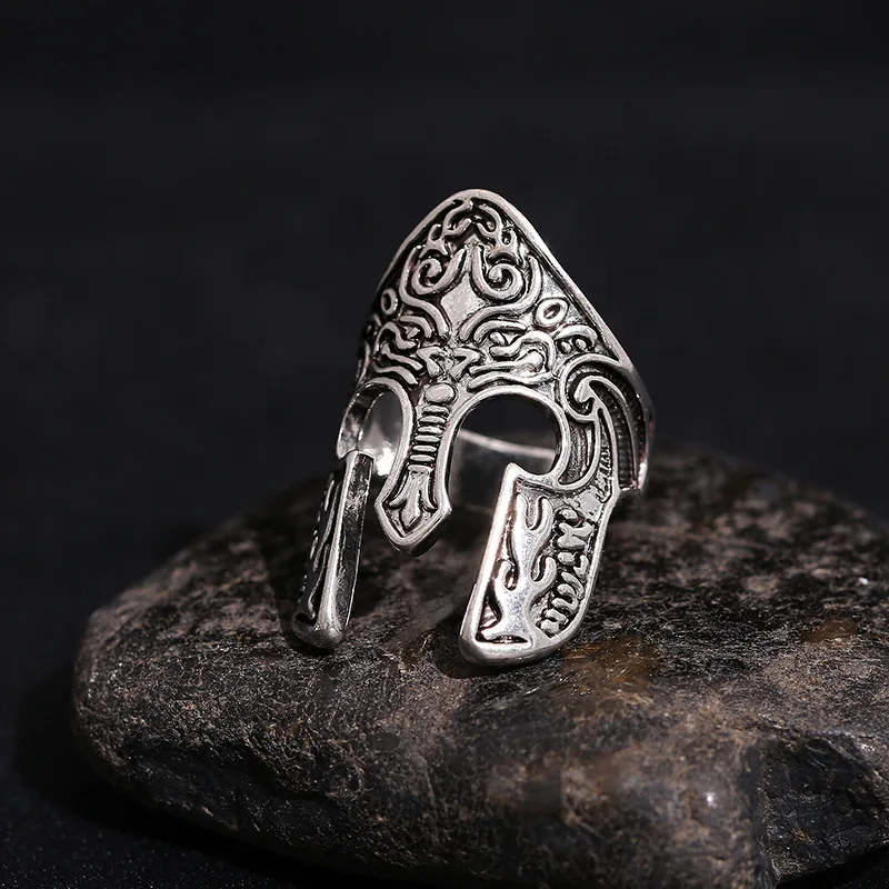 Man Viking Warrior Helmet Ring Scandinavian Pagan Norse Rune Spartan Mask Helmet Rings for Men Totem Amulet Jewelry