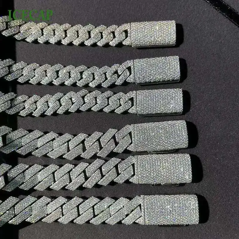 

Icecap Fashion Jewelry Necklace 925 Silver Luxury Custom Necklace White Gold Plated Moissanite Diamond Cuban Link Chains