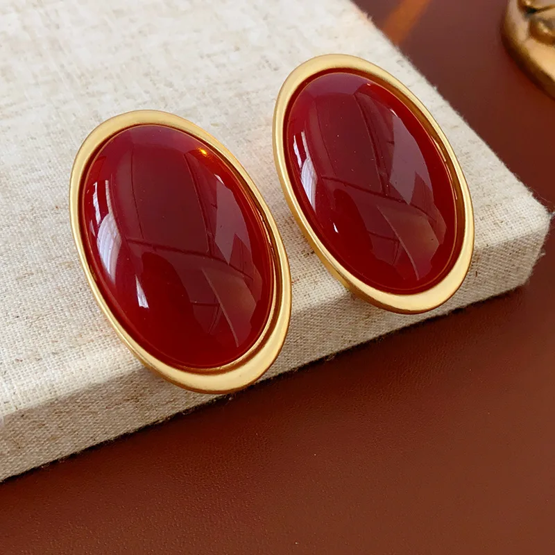 Ankela Red Oval Earrings for Women Retro Design for Women Fashion Elegant Stud Earring Light Luxury and High-end Jewelry