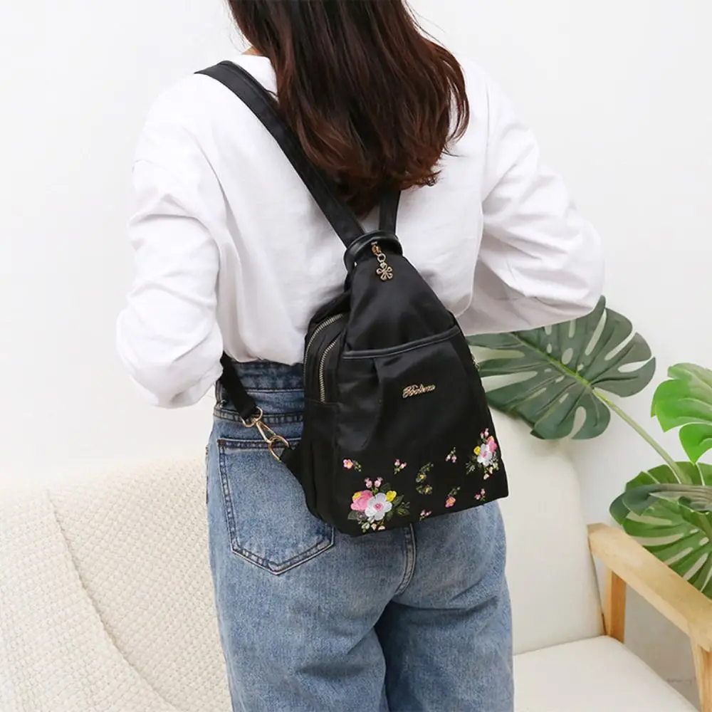 Waterproof Oxford Women Backpack Fashion Casual Embroidery Bag Designer Female Large Capacity Travel Handbag Shopping Knaps