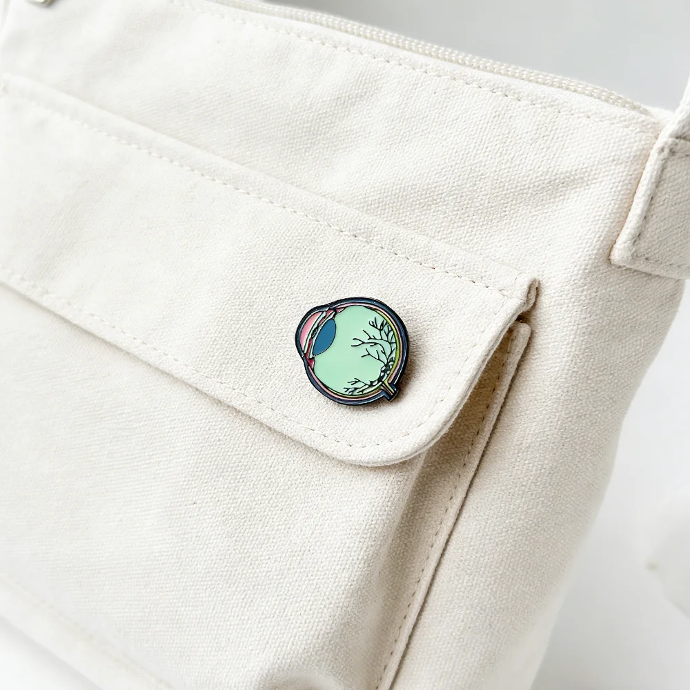 DCARZZ Colorful Eyeball Enamel Brooch Pin Medical Ophthalmology Jewelry Eye Badge for Doctor Nurse Accessories Gifts
