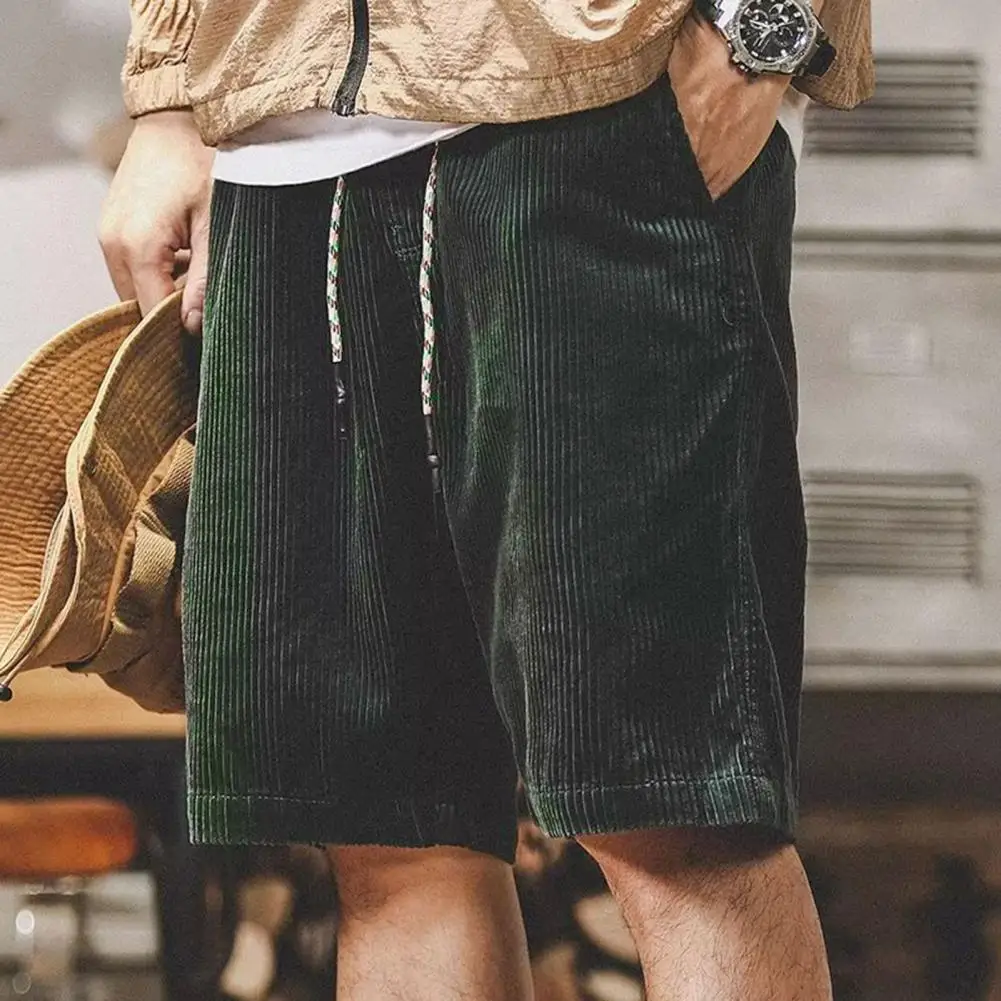 Pantaloncini da uomo pantaloncini da spiaggia in velluto a coste elasticizzato in vita da uomo alla moda con tasche pantaloncini con coulisse a gamba larga per l'estate solido regolabile