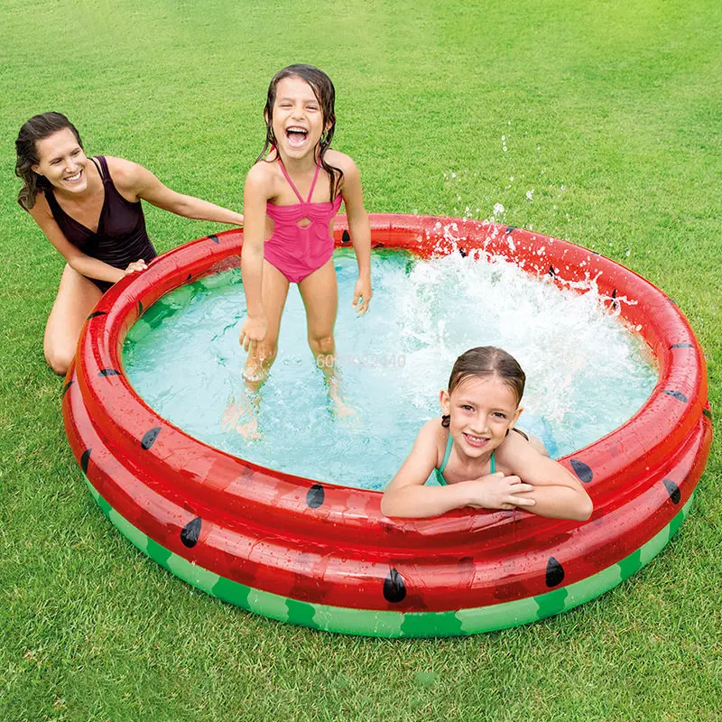 A water park suitable for family children, a household baby swimming tub, suitable for water play