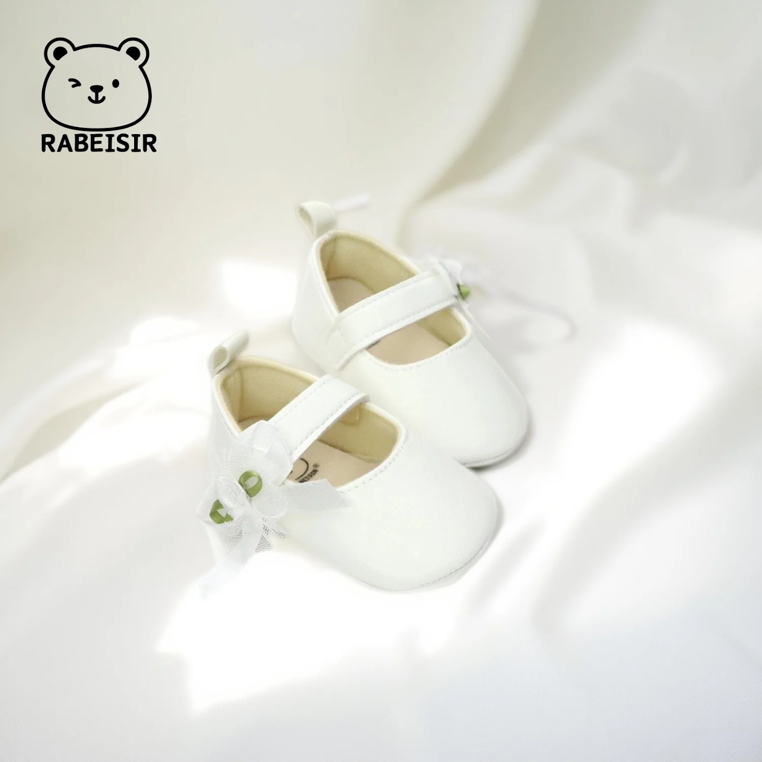 Sapatos de princesa para meninas de 0 a 18 meses, sapatos de caminhada para bebês, sola macia, sapato único versátil e moderno