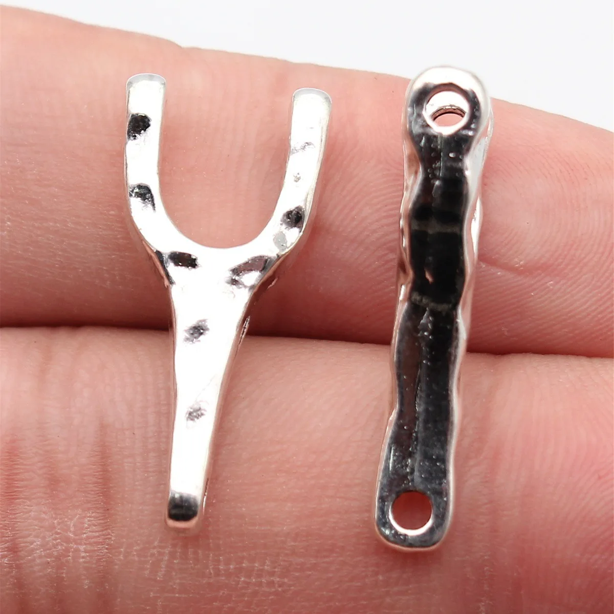 WYSIWYG 5pcs 29x13x5mm Antique Silver Color Hammered Wishing Bone Connector For DIY Jewelry Making