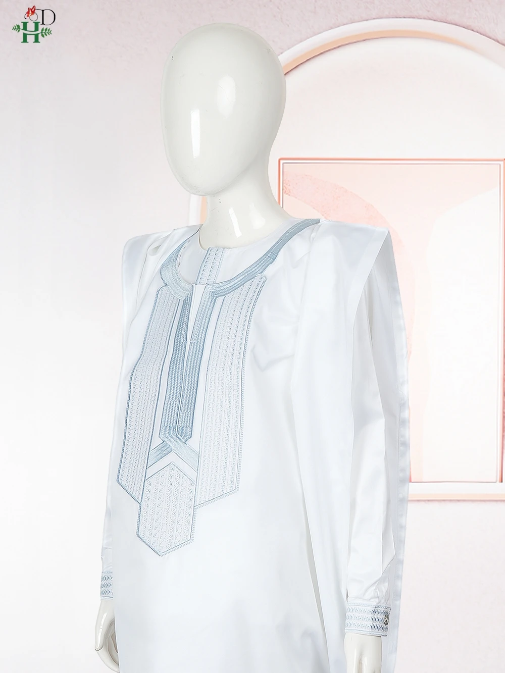 2025 New African Dresses For Kid Boy Traditional Embroidery Suits Tops and Pants 3PCS White Thobe Muslim Robe Child Wedding Wear