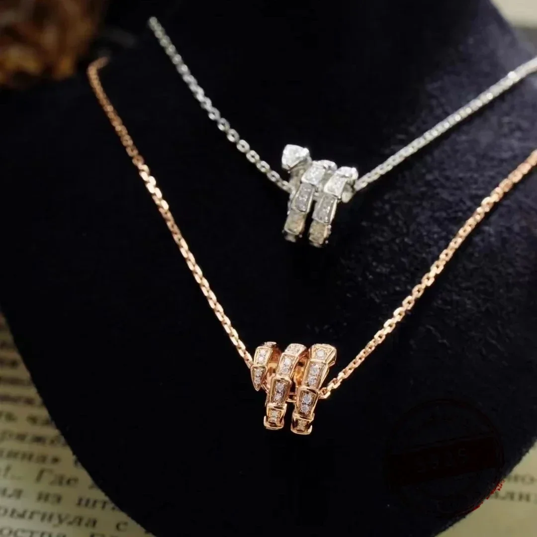 2024 New 1:1 Customized Hot Selling Brand S925 Silver Snake Bone Diamond Women's Necklace Fashion Trend Birthday Party Gift