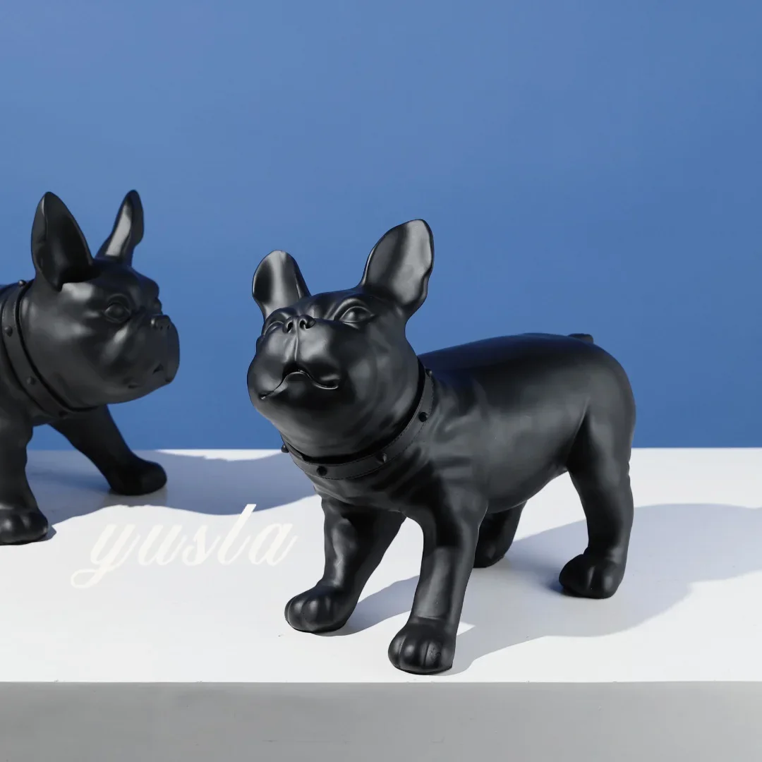 Simple creative sales office cartoon law fighting dog sculpture model room home living room children's room decoration