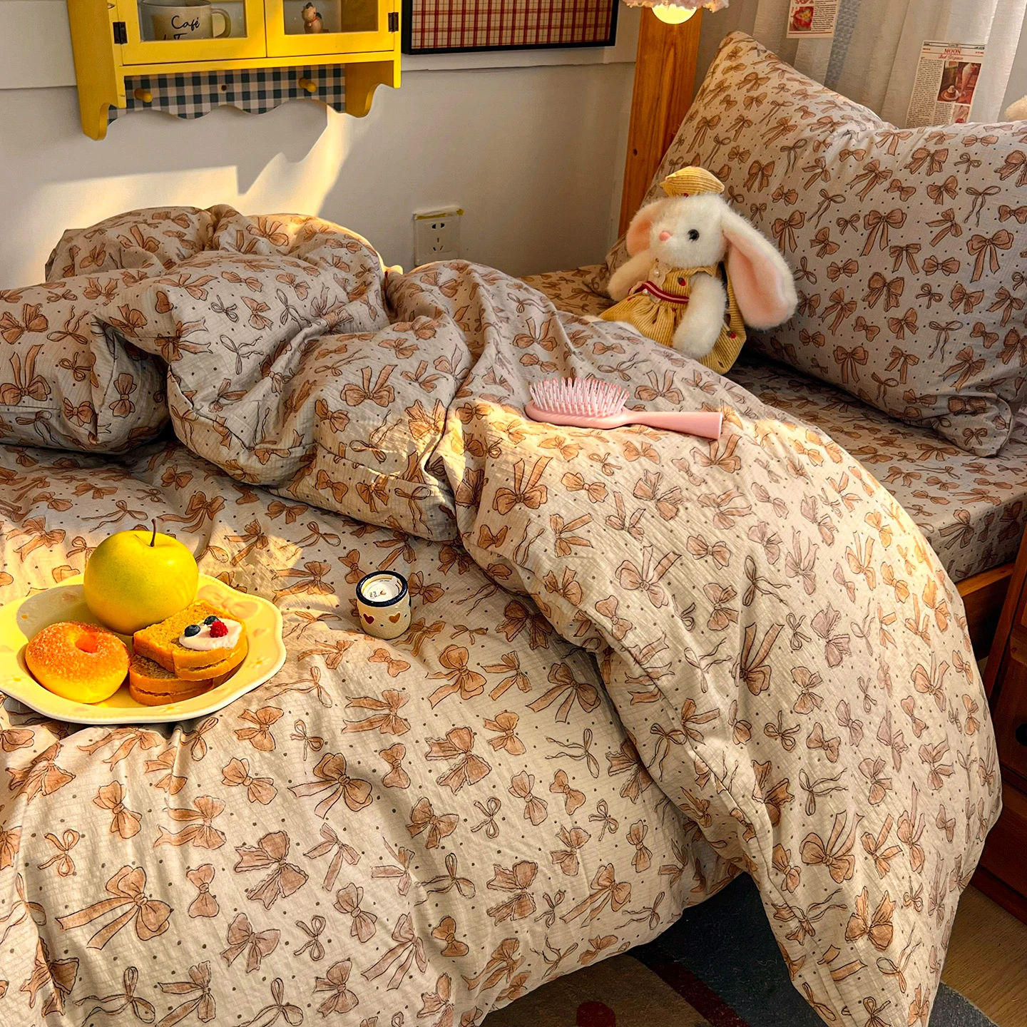 Sweet Bow‑Print Bubble Crinkle Bedding Set 4‑Piece, 1 Duvet Cover,1 Flat Sheet & 2 Pillowcases,Soft Breathable Bed Linens Set