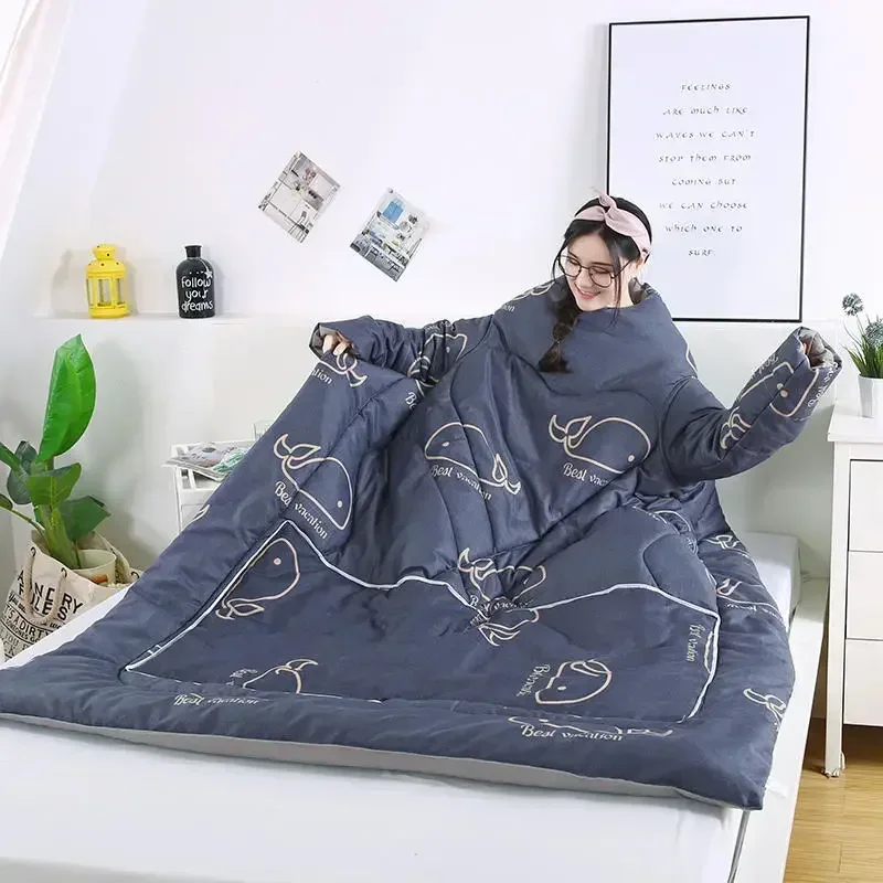New fashionable and comfortable with sleeves lazy quilt pillow quilt, multi-functional two-in-one dual-purpose pillow quilt