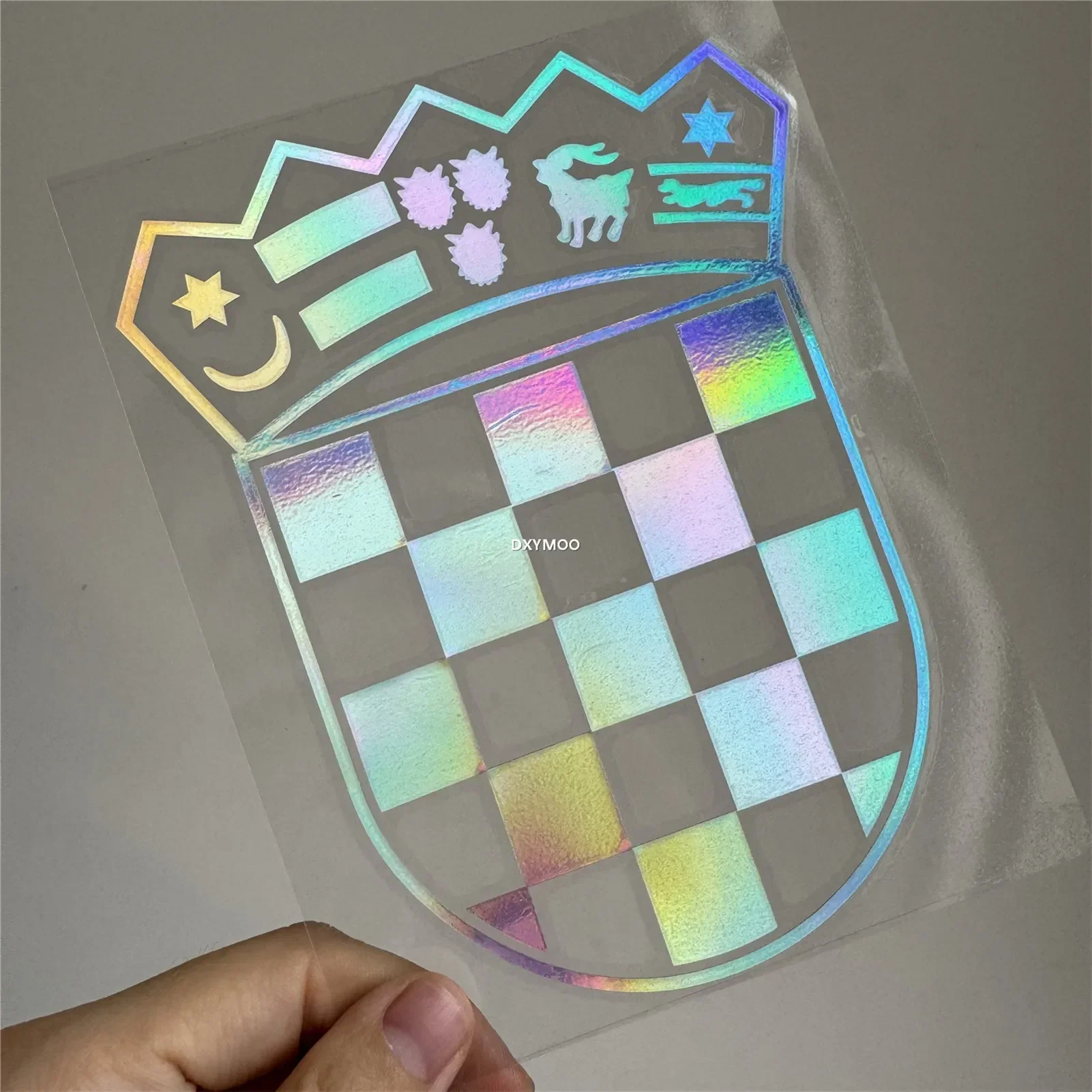 ملصقات السيارات لجمهورية كرواتيا معطف الكرواتي من الأسلحة ملصق مائي خوذة جسم المحرك مزين لنافذة السيارات شارات الجسم من الفينيل