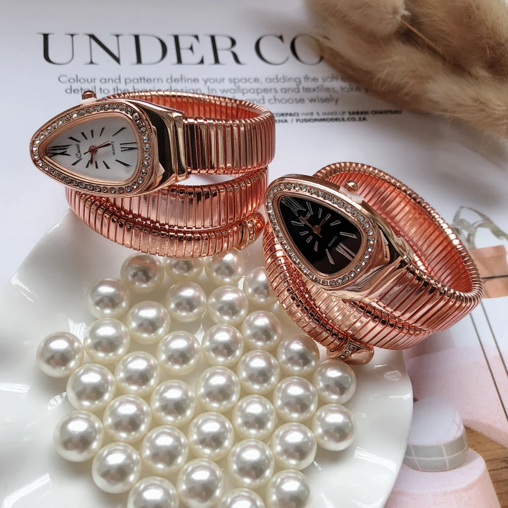 Unique Snake Shaped Watches for Women with Rhinestone Fashion Luxury Brand Ladies Watch Diamond Snake Bracelet Wrist Watch Girl