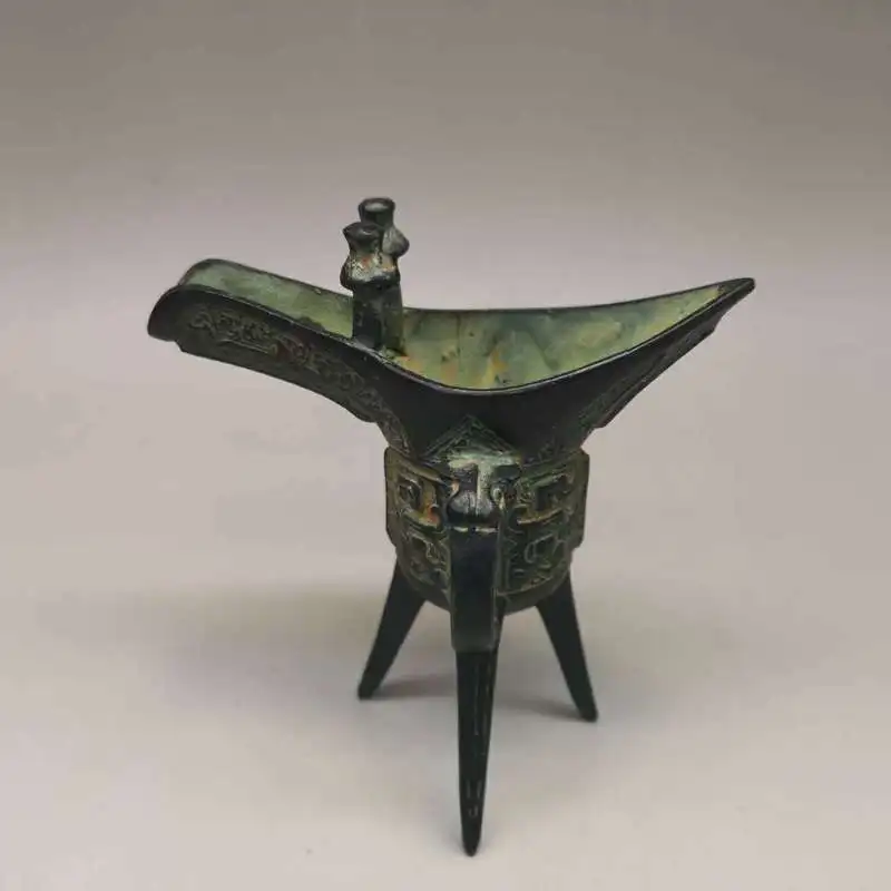 Antique bronze casting, aged , pure copper vessel, decorative piece, dragon-shaped , triangular wine cup, c